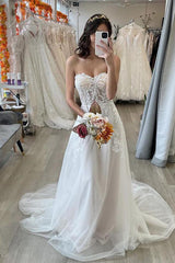 Sweetheart A Line Wedding Dress with Long Sleeves Sweep Train Tulle Fabric and Appliques Lace