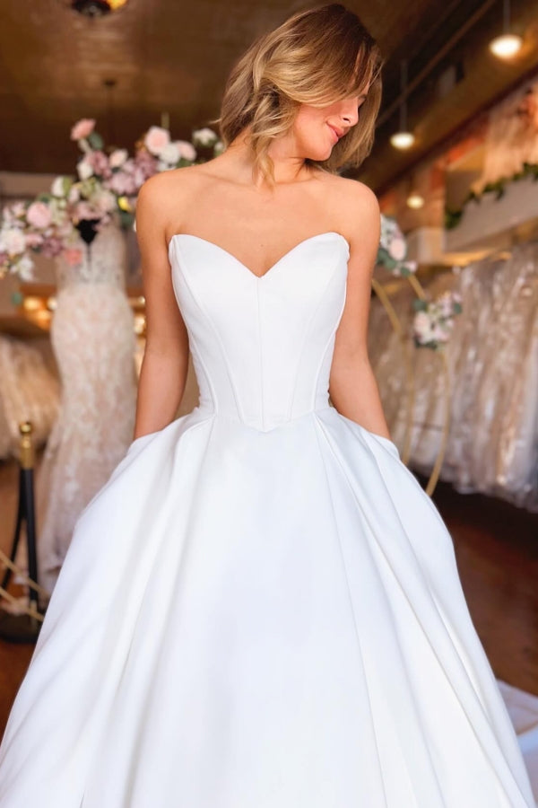 Sweetheart Long White Wedding Dress Strapless A Line Satin Bridal Gown With Pockets