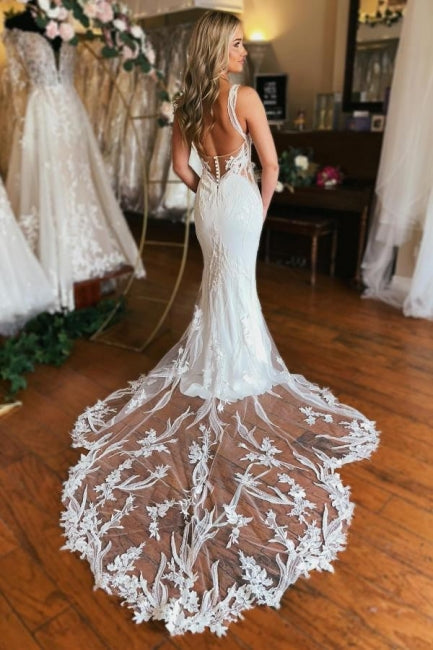 V Neck Wedding Dress Mermaid Sleeveless Bridal Gown With Lace