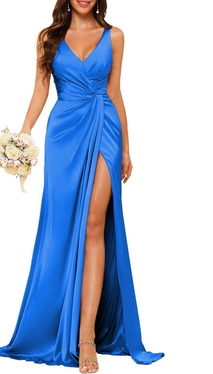 A Line/Princess V Neck Sleeveless Floor-Length Bridesmaid Dresses with Split