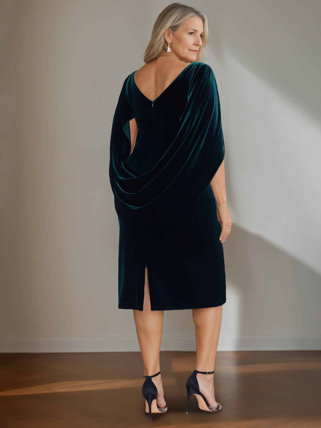 Velvet Mother of the Bride Dresses with Ruffles: A Line Scoop Half Sleeves Knee Length