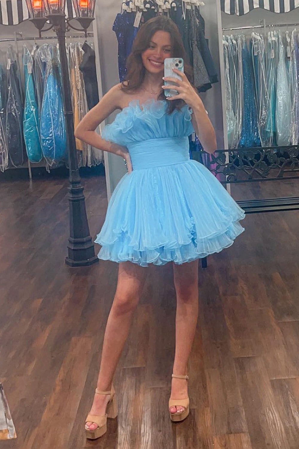 Fluffy Blue A-Line Strapless Ruffled Short Homecoming Dress