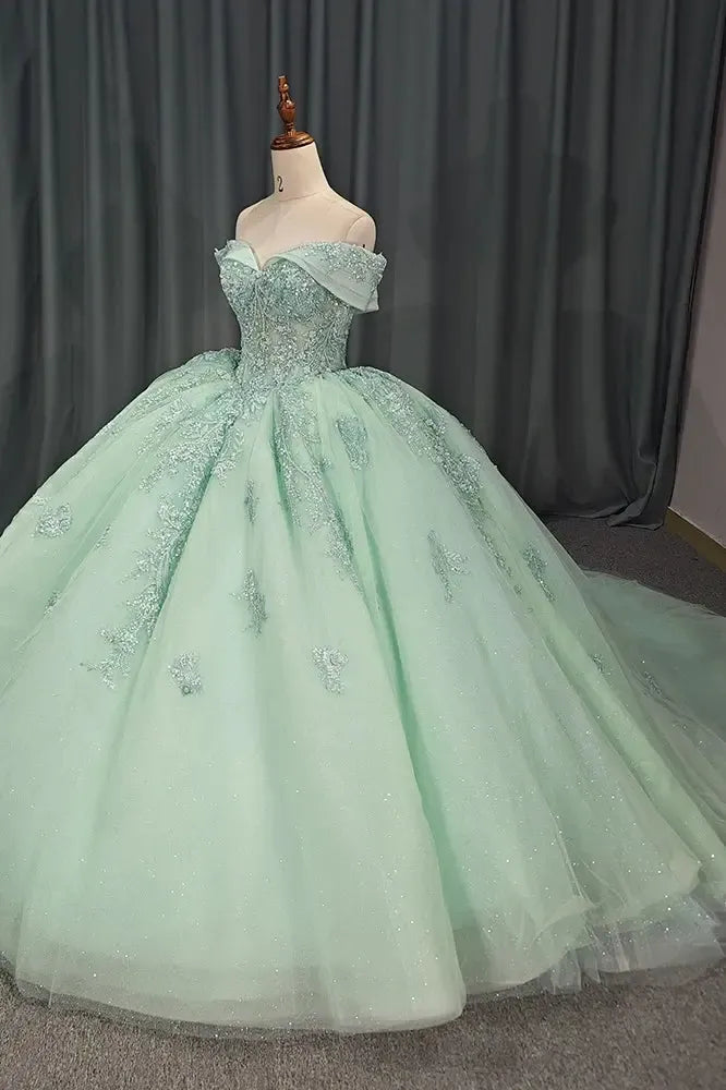 Wedding Dress Quinceanera Dress Ball Gown Lace Applique Beading Sweetheart Sweet 16 Party Dress