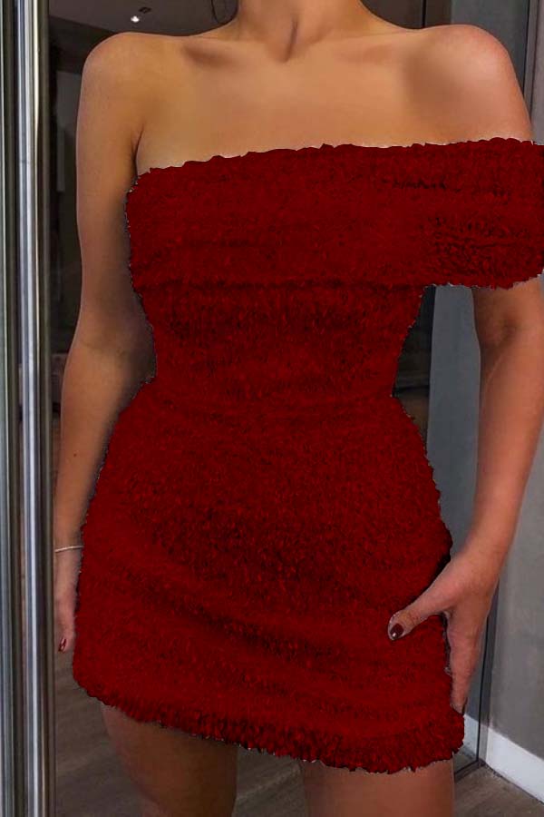 White Sequined Homecoming Dress One Shoulder Strapless Sleeveless Short Cocktail Dress