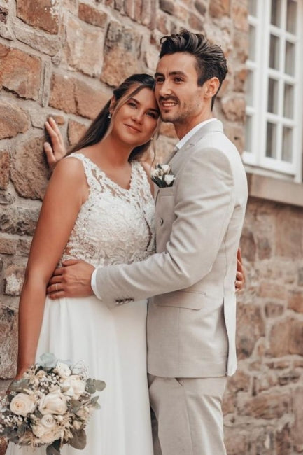 White Wedding Dress A Line Lace Organza Sleeveless Backless Bridal Gown
