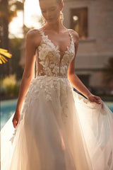 White Wedding Dress A Line Spaghetti Strap V Neck Beaded Sleeveless Tulle Bridal Gown With Appliques