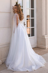 White Wedding Dress A Line Spaghetti Strap V Neck Cap Sleeves Tulle Bridal Gown With Appliques