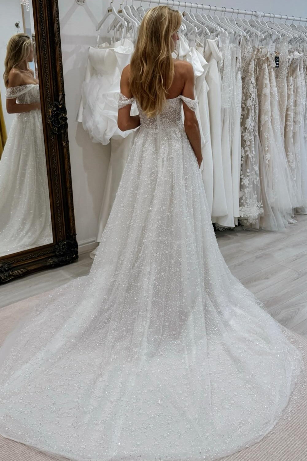 White Wedding Dress A Line Strapless Off The Shoulder Sleeveless Beaded Tulle Bridal Gown With Pearls