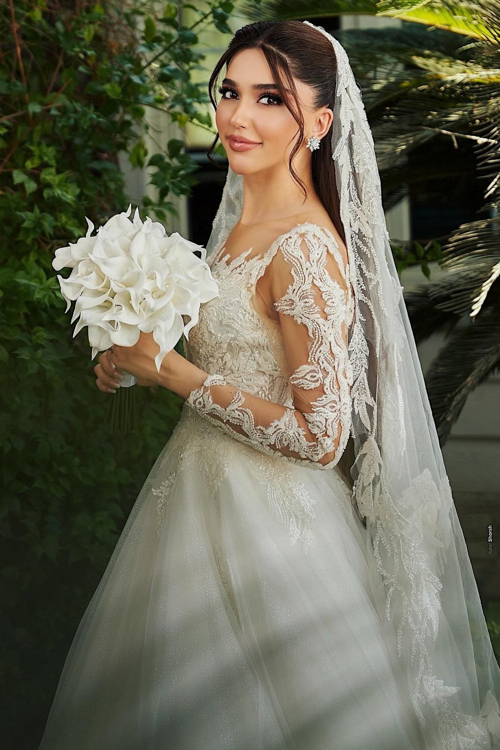 White Wedding Dress A Line Sweetheart Sleeves Tulle Bridal Gown With Appliques