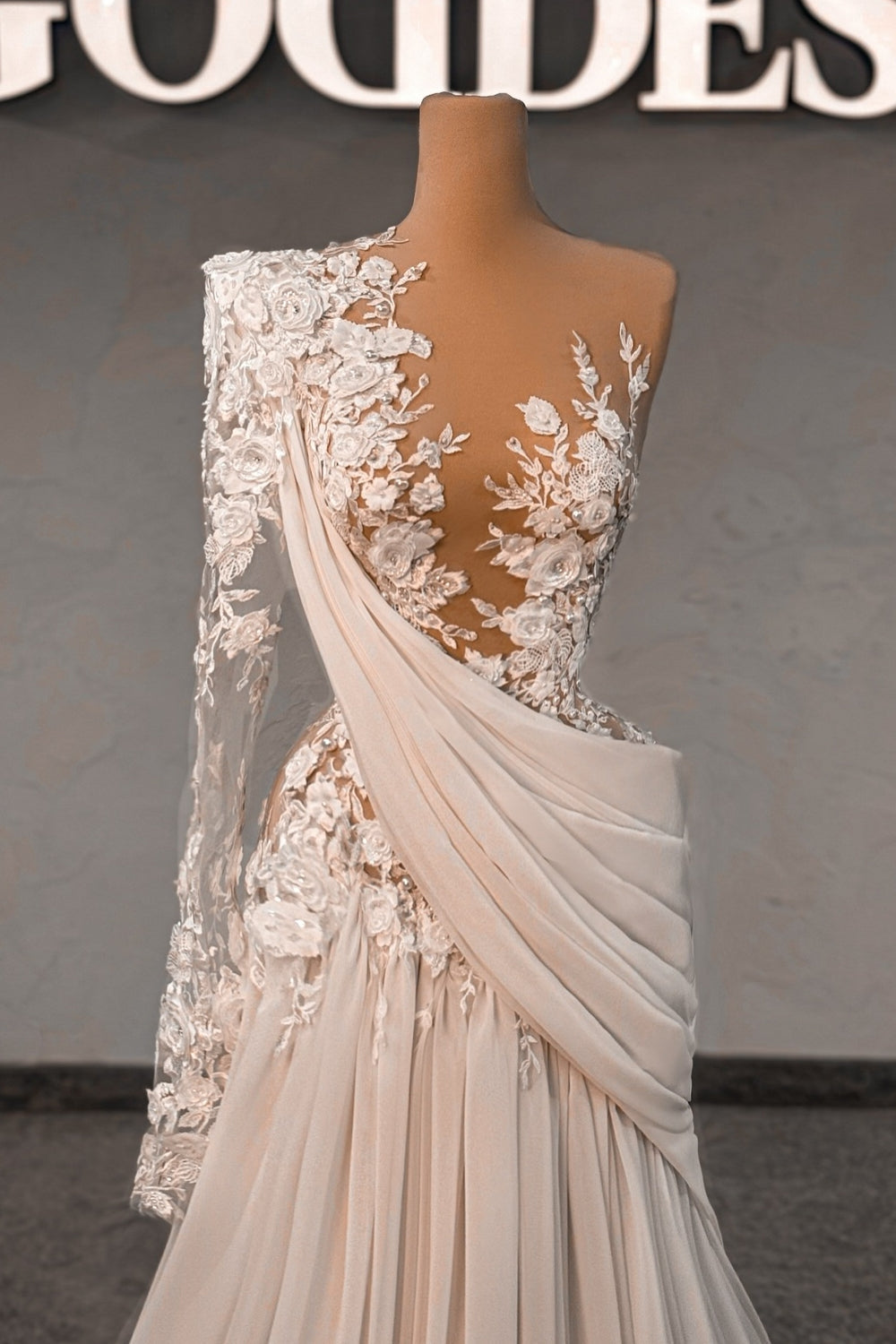 White Wedding Dress Lace A Line One Shoulder Sleeves Beaded Sweep Train Chiffon Ruffle Bridal Gown With Pearls