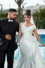 White Wedding Dress Mermaid Sweetheart One Shoulder Sleeveless Sequined Lace Panel Train Satin Bridal Gown