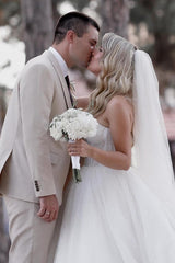 White Wedding Dress Sweetheart Ball Gown Beaded Sleeveless Cathedral Train Tulle Bridal Gown