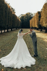 White Wedding Dress Sweetheart Off The Shoulder Sleeveless Lace Ball Gown Tulle Bridal Gown With Appliques