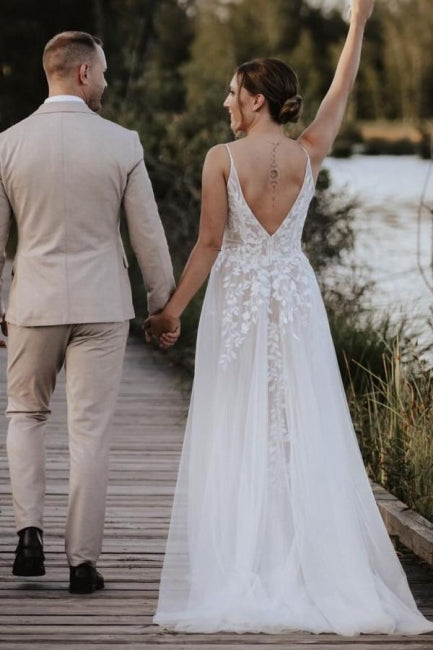 White Wedding Dress V Neck Spaghetti Strap A Line Sweep Train Tulle Bridal Gown With Appliques