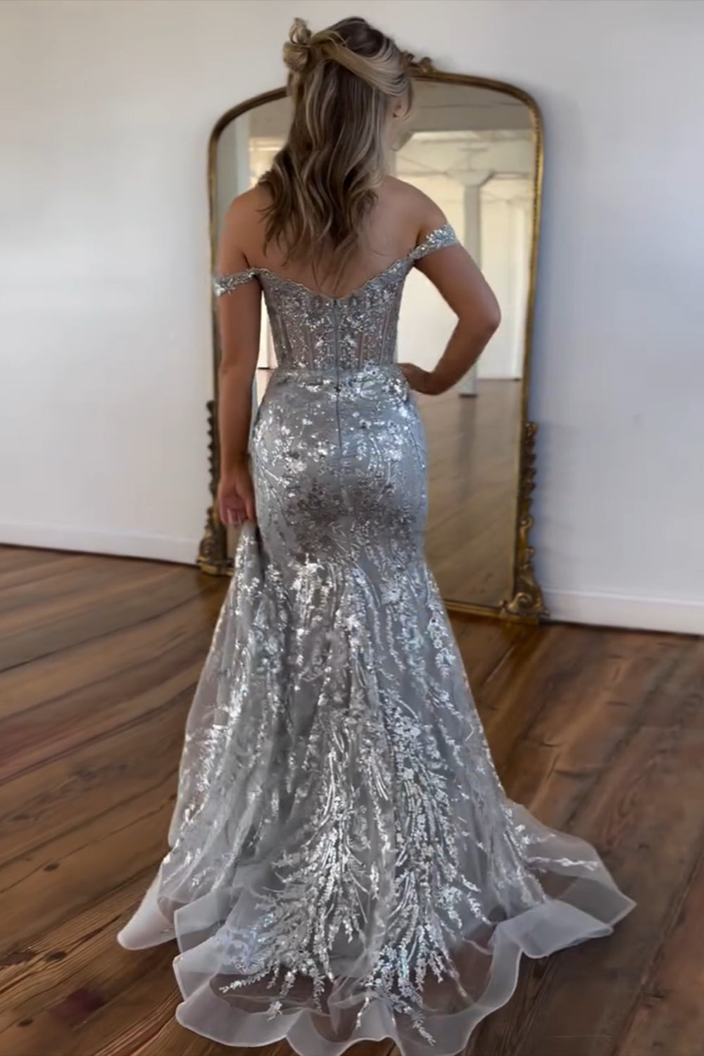 Sparkly Mermaid Off The Shoulder Golden Long Sequins Prom Dress