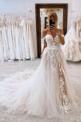 White Off the Shoulder Wedding Dress Tulle Lace A-Line Bridal Dress with Sweep Train