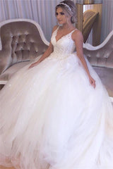 Ivory A Line Lace Tulle Ball Gown Wedding Dress