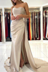 Elegant Mermaid Strapless Evening Dress with Split On Sale