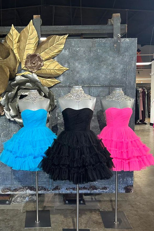 Black A-Line Sweetheart Tulle Tiered Corset Short Homecoming Dress