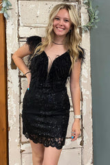 Sparkly Black Lace Tight Short Homecoming Dress with Feathers