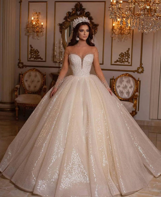 Luxury Long Ball Gown Sweetheart Wedding Dress with Sleeves