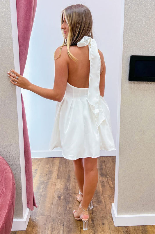 Simple White Halter Backless A-Line Short Homecoming Dress