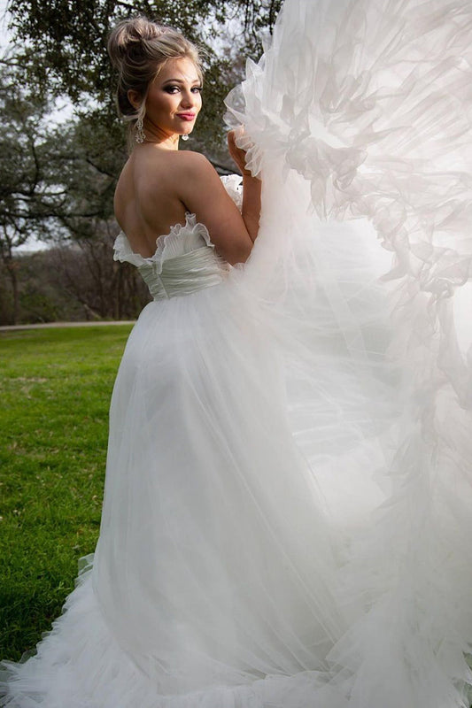 Effortless A-Line Strapless White Tulle Wedding Dress