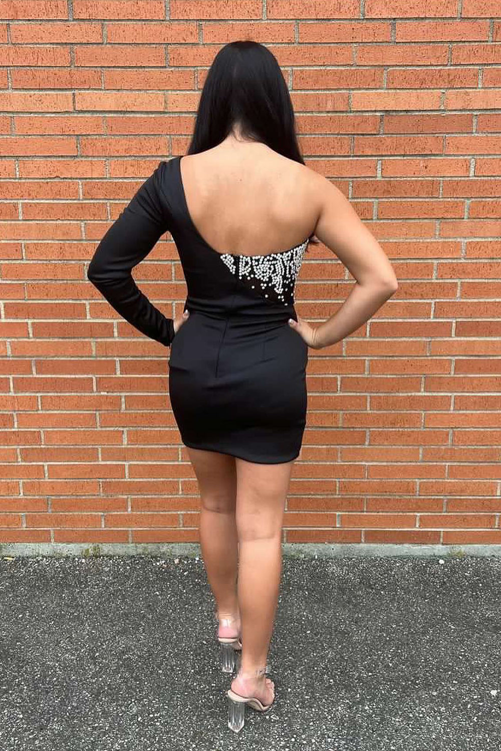 Sparkly Black BeadedOne Shoulder One Sleeve Tight Short Homecoming Dress