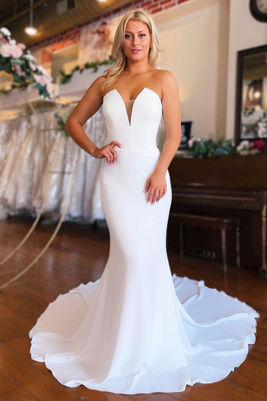 Simple White Boho Mermaid Long Sleeveless Wedding Dress