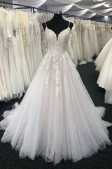 Ivory V Neck Sleeveless A Line Princess Lace Wedding Dress