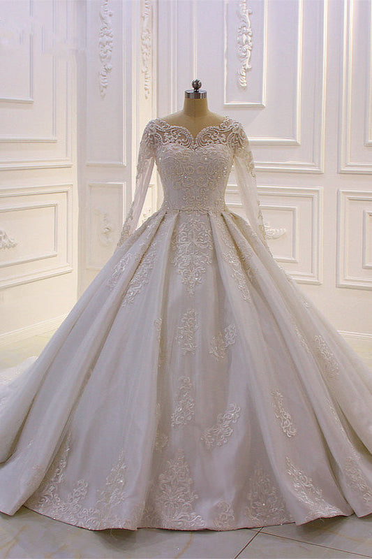 Luxurious White Wedding Dress Long Sleeves Appliques Beaded Ball Gown Bridal Dress