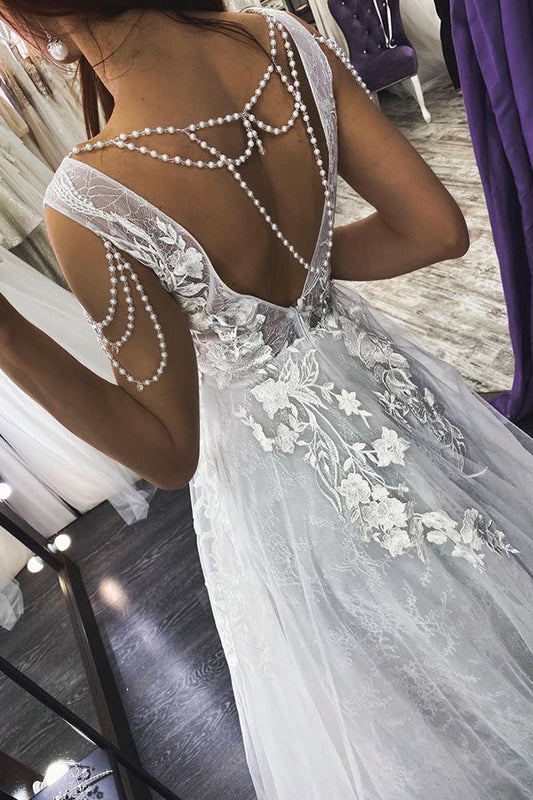 Ivory V Neck Sleeveless A Line Wedding Dress Lace Appliques Bridal Dress