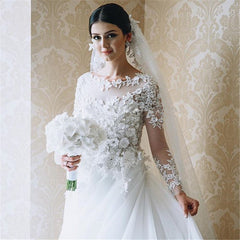 Ivory Wedding Dress Vintage Appliques Long Sleeve Bridal Dress